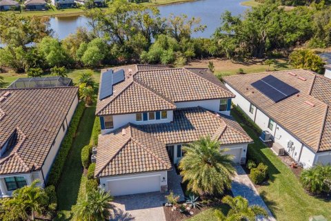 Villa ou maison à vendre à Bradenton, Floride: 6 chambres, 363.06 m2 № 1580426 - photo 4