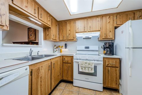 House in Clearwater, Florida 2 bedrooms, 86.86 sq.m. № 1750249 - photo 18