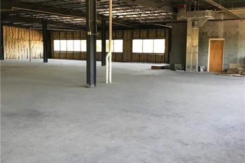 Commercial property in Tampa, Florida 3103.49 sq.m. № 212807 - photo 21