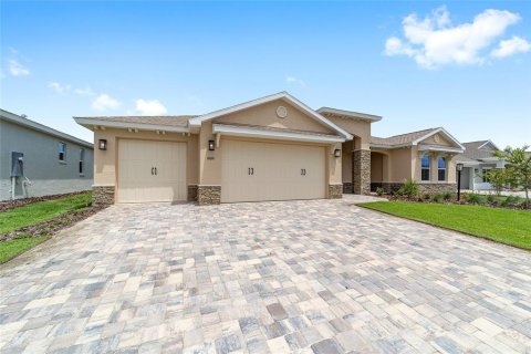 House in Ocala, Florida 3 bedrooms, 266.63 sq.m. № 1885850 - photo 6