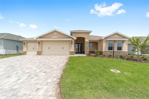 House in Ocala, Florida 3 bedrooms, 266.63 sq.m. № 1885850 - photo 5