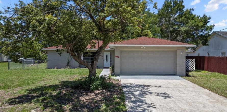 Casa en Spring Hill, Florida 2 dormitorios, 126.53 m2 № 1795455