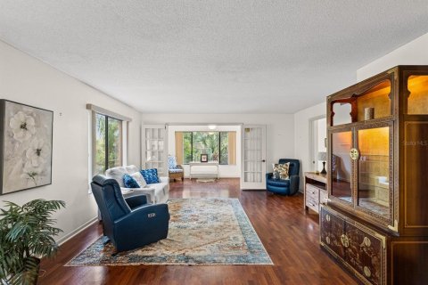 Copropriété à vendre à Clearwater, Floride: 3 chambres, 129.13 m2 № 2195890 - photo 6