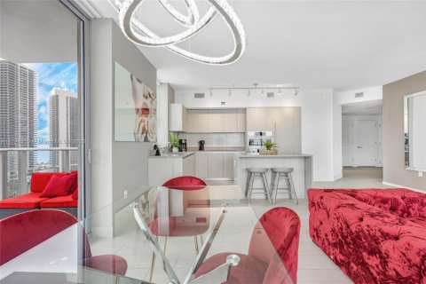 Hotel en venta en Hollywood, Florida, 2 dormitorios, 99.87 m2 № 2304311 - foto 15
