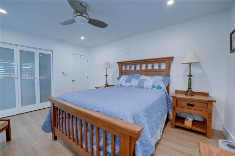 Купить коммерческую недвижимость в Форт-Лодердейл, Флорида 152.55м2, № 2009767 - фото 11