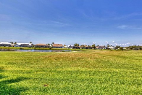 House in Venice, Florida 3 bedrooms, 208.94 sq.m. № 1579045 - photo 27