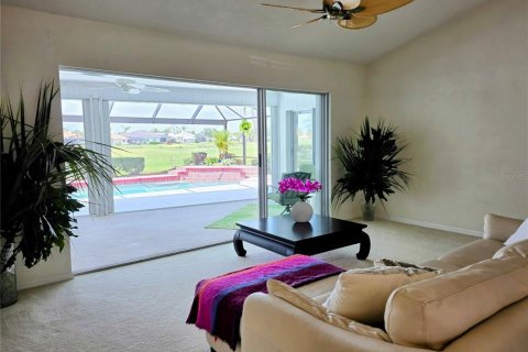 House in Venice, Florida 3 bedrooms, 208.94 sq.m. № 1579045 - photo 3
