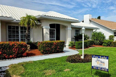 House in Venice, Florida 3 bedrooms, 208.94 sq.m. № 1579045 - photo 20