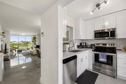 Купить кондоминиум в Лодерхилл, Флорида 2 спальни, 96.62м2, № 1932033 - фото 3