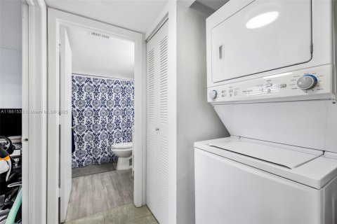 Купить кондоминиум в Лодерхилл, Флорида 2 спальни, 96.62м2, № 1932033 - фото 15