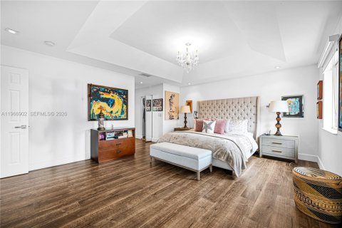 Villa ou maison à louer à Doral, Floride: 6 chambres, 275.46 m2 № 2028774 - photo 20