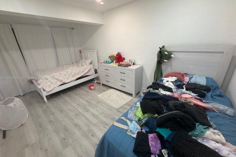 Купить виллу или дом в Форт-Лодердейл, Флорида 6 спален, 143.44м2, № 1996841 - фото 16