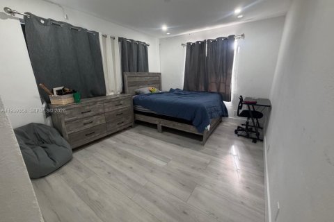 Купить виллу или дом в Форт-Лодердейл, Флорида 6 спален, 143.44м2, № 1996841 - фото 20