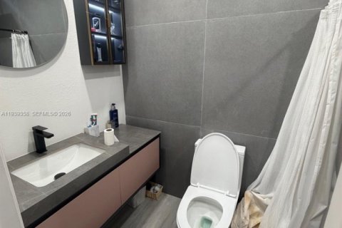 Купить виллу или дом в Форт-Лодердейл, Флорида 6 спален, 143.44м2, № 1996841 - фото 27