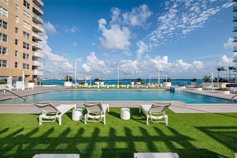Condominio en venta en Miami, Florida, 2 dormitorios, 89.93 m2 № 1988977 - foto 25