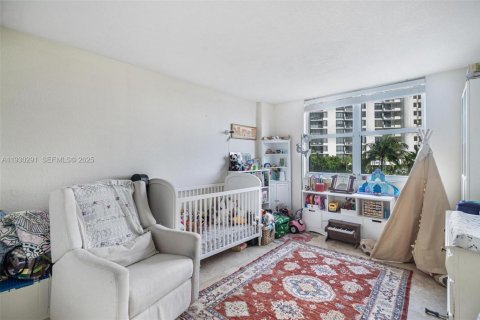 Condominio en venta en Miami, Florida, 2 dormitorios, 89.93 m2 № 1988977 - foto 16