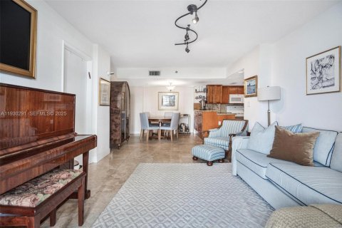 Condominio en venta en Miami, Florida, 2 dormitorios, 89.93 m2 № 1988977 - foto 3