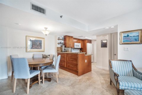 Condominio en venta en Miami, Florida, 2 dormitorios, 89.93 m2 № 1988977 - foto 8