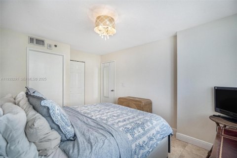 Condominio en venta en Miami, Florida, 2 dormitorios, 89.93 m2 № 1988977 - foto 13