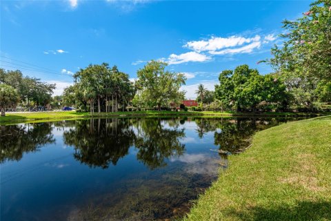 Touwnhouse à vendre à Plantation, Floride: 2 chambres, 129.6 m2 № 2286163 - photo 29