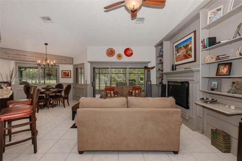 Touwnhouse à vendre à Plantation, Floride: 2 chambres, 129.6 m2 № 2286163 - photo 3