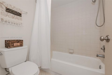 Touwnhouse à vendre à Plantation, Floride: 2 chambres, 129.6 m2 № 2286163 - photo 23