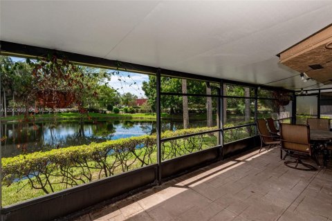 Touwnhouse à vendre à Plantation, Floride: 2 chambres, 129.6 m2 № 2286163 - photo 27