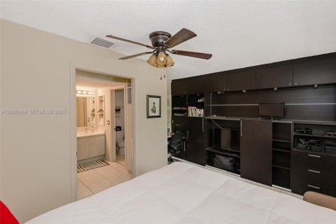 Touwnhouse à vendre à Plantation, Floride: 2 chambres, 129.6 m2 № 2286163 - photo 21
