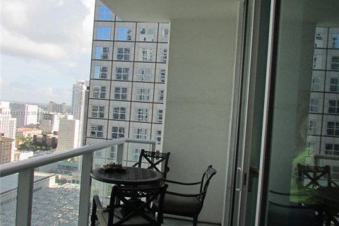 Condo in Miami, Florida, 1 bedroom № 2182591 - photo 5