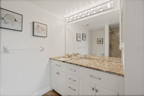 Copropriété à vendre à Cocoa Beach, Floride: 2 chambres, 120.4 m2 № 1899682 - photo 5