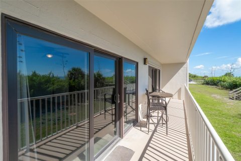 Copropriété à vendre à Cocoa Beach, Floride: 2 chambres, 120.4 m2 № 1899682 - photo 17