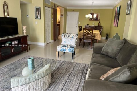 Copropriété à louer à Hallandale Beach, Floride: 2 chambres, 111.48 m2 № 2077942 - photo 9