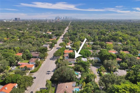 House in Miami Shores, Florida 3 bedrooms, 132.11 sq.m. № 1886583 - photo 14