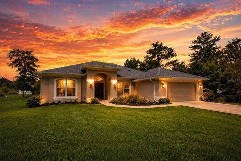 House in Ocala, Florida 4 bedrooms, 216.46 sq.m. № 2212376