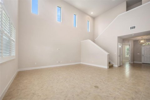 House in Port Orange, Florida 4 bedrooms, 209.31 sq.m. № 1747325 - photo 7