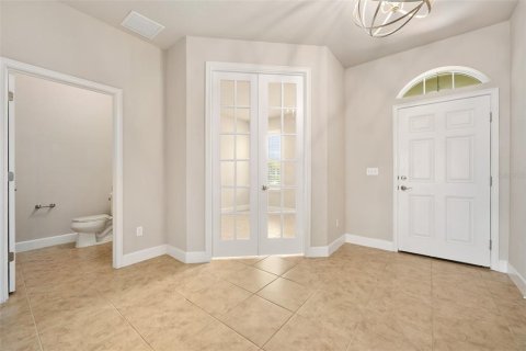 House in Port Orange, Florida 4 bedrooms, 209.31 sq.m. № 1747325 - photo 2