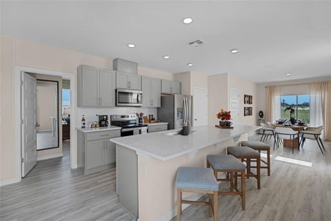 Villa ou maison à vendre à Winter Haven, Floride: 4 chambres, 159.79 m2 № 2229332 - photo 6