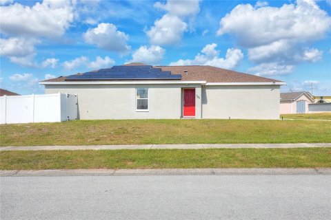 Casa en alquiler en Winter Haven, Florida, 4 dormitorios, 147.06 m2 № 2283653 - foto 6