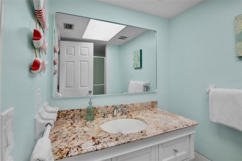 Villa ou maison à vendre à Sarasota, Floride: 2 chambres, 96.25 m2 № 2149964 - photo 21