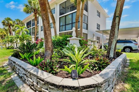 Villa ou maison à vendre à Sarasota, Floride: 2 chambres, 96.25 m2 № 2149964 - photo 30