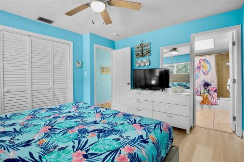Villa ou maison à vendre à Sarasota, Floride: 2 chambres, 96.25 m2 № 2149964 - photo 17