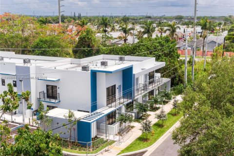 Touwnhouse à louer à Homestead, Floride: 3 chambres № 1934603 - photo 19