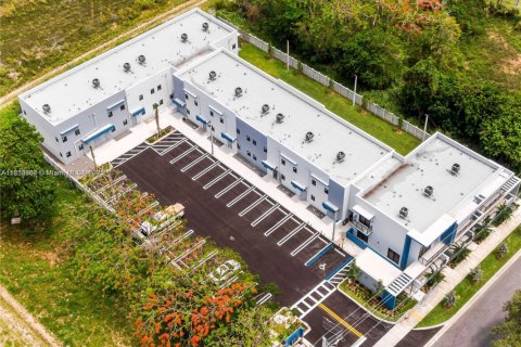 Touwnhouse à louer à Homestead, Floride: 3 chambres № 1934603 - photo 22