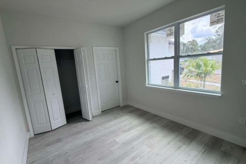 House in North Port, Florida 4 bedrooms, 185.8 sq.m. № 2095889 - photo 9