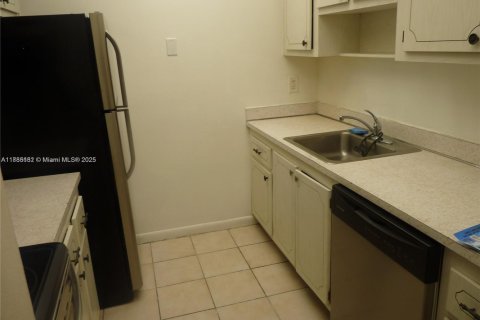 Condominio en alquiler en Miami, Florida, 1 dormitorio, 57.04 m2 № 1942100 - foto 21