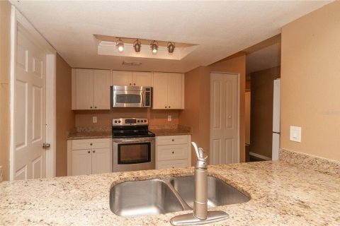Villa ou maison à vendre à New Port Richey, Floride: 3 chambres, 118.91 m2 № 2413634 - photo 7