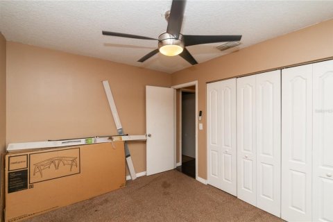 Villa ou maison à vendre à New Port Richey, Floride: 3 chambres, 118.91 m2 № 2413634 - photo 15