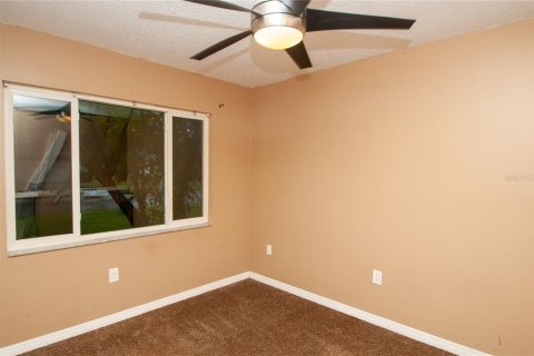 Villa ou maison à vendre à New Port Richey, Floride: 3 chambres, 118.91 m2 № 2413634 - photo 3