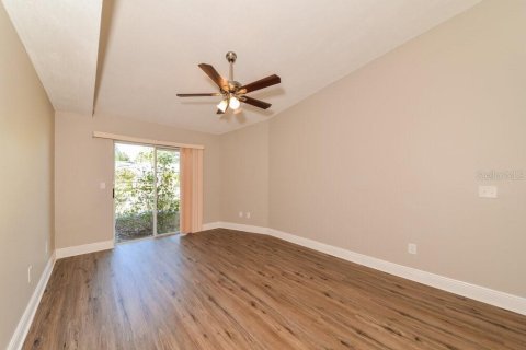Villa ou maison à louer à Riverview, Floride: 4 chambres, 167.97 m2 № 2100501 - photo 10