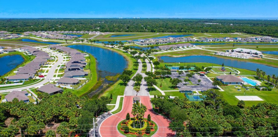 Casa en Fort Pierce, Florida 4 dormitorios, 233 m2 № 1068240